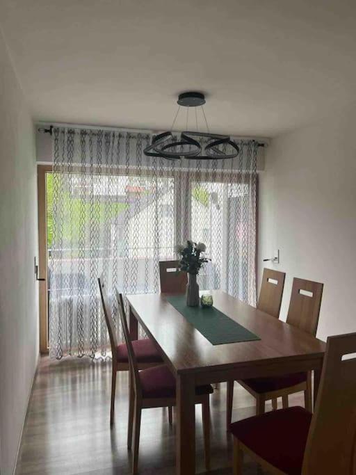 Ferienwohnung Outletcity Metzingen Μέτσινγκεν Εξωτερικό φωτογραφία